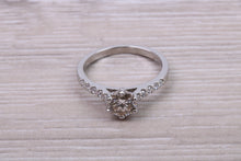 Load image into Gallery viewer, 0.95 carat Beautiful Diamond set Platinum Engagement Ring