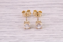Load image into Gallery viewer, 1.05ct Natural Round cut Diamond Solitaire stud Earrings With Matching Necklace set in 18ct Yellow Gold, British Hallmarked