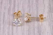 Load image into Gallery viewer, 0.70ct Each D V V S 1 Graded Certified Diamond Set 18ct Yellow Gold Solitaire Stud Earrings