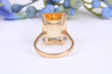 Load image into Gallery viewer, Stunning Large 14ct Swiss Blue Topaz set Yellow Gold Ring