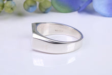 Load image into Gallery viewer, Unisex chunky Signet ring made from solid cast Sterling Silver, good chunky feel to this ring, British hallmarked