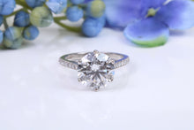Load image into Gallery viewer, Very Large Four carat Certified Round cut Lab Diamond set Platinum Solitaire, Top Graded Diamond