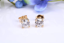 Load image into Gallery viewer, One carat each D V V S 1 Graded Certified Diamond Set 18ct Yellow Gold Solitaire Stud Earrings, Best Graded Lab Diamonds