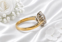 Load image into Gallery viewer, Beautiful Two carat Diamond Cluster set Yellow Gold Ring