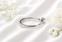 Load image into Gallery viewer, Beautiful Half carat D VVS1 graded round cut Lab Diamond set Solitaire