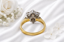 Load image into Gallery viewer, Beautiful Two carat Diamond Cluster set Yellow Gold Ring