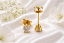 Load image into Gallery viewer, Half carat Top Grade Diamond Six Claw Solitaire Earrings