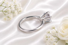 Load image into Gallery viewer, One and Half carat D VVS1 Certified Round cut Lab Diamond set Platinum Solitaire