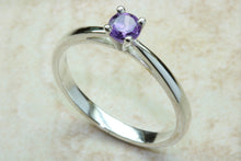 Load image into Gallery viewer, Natural Round cut Amethyst set Silver Ring