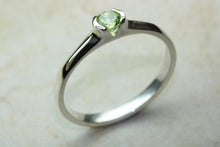 Load image into Gallery viewer, Natural Peridot Gemstone Ring.Sterling Silver Peridot.Perfect 16th,18th,21st birthday or Anniversary Gift.Promise Ring,Dress,Statement Ring.