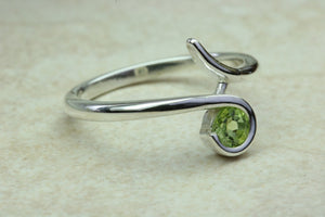 Natural Peridot Gemstone Ring.Sterling Silver Peridot.Perfect 16th,18th,21st birthday or Anniversary Gift.Promise Ring,Dress,Statement Ring.