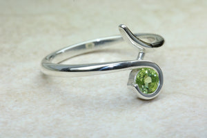 Natural Peridot Gemstone Ring.Sterling Silver Peridot.Perfect 16th,18th,21st birthday or Anniversary Gift.Promise Ring,Dress,Statement Ring.