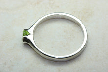 Load image into Gallery viewer, Natural Peridot Gemstone Ring.Sterling Silver Peridot.Perfect 16th,18th,21st birthday or Anniversary Gift.Promise Ring,Dress,Statement Ring.