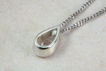 Load image into Gallery viewer, 9ct White Gold Morganite Necklace.Natural Round Morganite Pendant and Chain.Half Carat Real Morganite Gemstone.Perfect 16th,18th,21st Gift