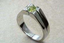Load image into Gallery viewer, Natural Peridot Gemstone Ring.Sterling Silver Peridot.Perfect 16th,18th,21st birthday or Anniversary Gift.Promise Ring,Dress,Statement Ring.
