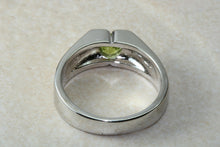 Load image into Gallery viewer, Natural Peridot Gemstone Ring.Sterling Silver Peridot.Perfect 16th,18th,21st birthday or Anniversary Gift.Promise Ring,Dress,Statement Ring.
