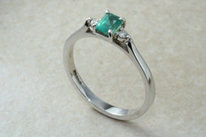 Natural Emerald and Diamond Trilogy Ring. 9ct White Gold Engagement Ring.Emerald Diamond Promise Ring.Birthday or Anniversary Gift