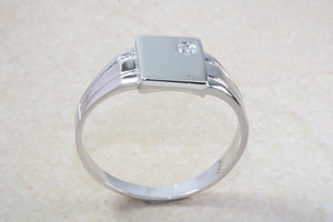 Sterling silver gents Diamond set signet ring. Real round cut Diamond. Perfect gift idea for any occasion