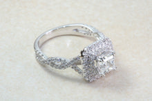 Load image into Gallery viewer, Platinum Natural Diamond Engagement ring,GIA Cert middle Diamond 1.01ct F SI 1 grade, outer Diamonds 0.69ct. Square Princess cut Centre Diam