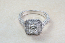 Load image into Gallery viewer, Platinum Natural Diamond Engagement ring,GIA Cert middle Diamond 1.01ct F SI 1 grade, outer Diamonds 0.69ct. Square Princess cut Centre Diam