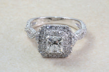 Load image into Gallery viewer, Platinum Natural Diamond Engagement ring,GIA Cert middle Diamond 1.01ct F SI 1 grade, outer Diamonds 0.69ct. Square Princess cut Centre Diam