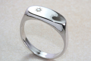 Sterling silver gents Diamond set signet ring. Real round cut Diamond. Perfect gift idea for any occasion