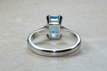 Load image into Gallery viewer, Blue Topaz ring. Rectangle cut Topaz. November birthstone,Sagittarius Zodiac Gemstone.Perfect 16th,18th,21st birthday or Anniversary Gift.