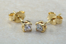 Load image into Gallery viewer, Simple diamond solitaire stud earings,real princess cut diamonds set in 18ct yellow gold, perfect for everyday wear. Ideal gift solution