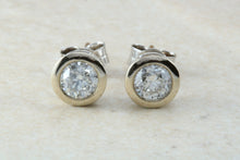 Load image into Gallery viewer, Elegant diamond solitaire stud earings,real round cut diamonds set in 18ct white gold, perfect for everyday wear.Ideal gift for any occasion