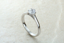Load image into Gallery viewer, Simply the best D Internally Flawless Diamond solitaire