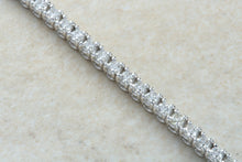 Load image into Gallery viewer, Two carat Diamond set 18ct White Gold Tennis bracelet