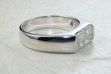 Load image into Gallery viewer, Stunning Gentleman's Princess cut Diamonds set Ring