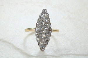 Stunning and beautiful Diamond set dress ring. 2ct Old cut round diamonds,18ct gold. Dress, cocktail, anniversary,statement ring. Ideal gift