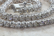Load image into Gallery viewer, Two carat Diamond set 18ct White Gold Tennis bracelet