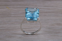 Load image into Gallery viewer, Stunning Large 14ct Swiss Blue Topaz set Yellow Gold Ring