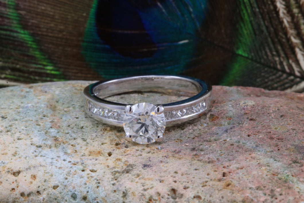 Gorgeous Charles and Colvard Mossainte with natural diamonds platinum engement ring,best Forever One grade Diamond