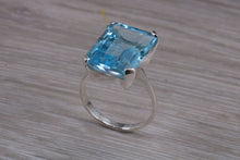 Load image into Gallery viewer, Stunning Large 14ct Swiss Blue Topaz set Yellow Gold Ring