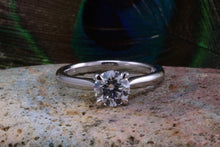 Load image into Gallery viewer, Traditional Platinum 1.00ct Diamond Solitaire. Forever One grade Moissanite Engagement Ring, best grade Moissanite