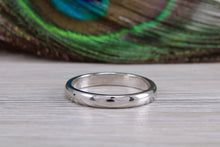 Load image into Gallery viewer, Traditional 3 mm Wide D Profile Platinum Wedding Band