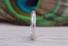 Load image into Gallery viewer, Traditional 3 mm Wide D Profile Platinum Wedding Band