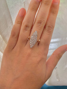 Stunning and beautiful Diamond set dress ring. 2ct Old cut round diamonds,18ct gold. Dress, cocktail, anniversary,statement ring. Ideal gift