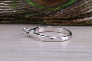 Simple and Dainty Diamond set White Gold Solitaire
