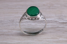 Load image into Gallery viewer, Oval cut Green Agate set Silver Ring