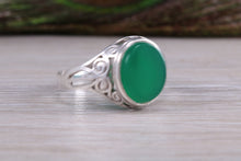 Load image into Gallery viewer, Oval cut Green Agate set Silver Ring