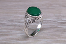 Load image into Gallery viewer, Oval cut Green Agate set Silver Ring