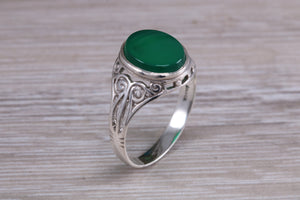 Oval cut Green Agate set Silver Ring