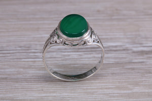 Oval cut Green Agate set Silver Ring