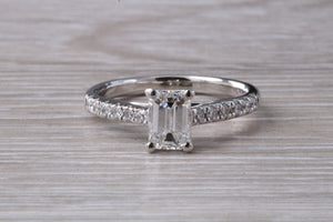 Stunning 1.25ct Moissanite Diamond and Natural Diamond set Engagement Ring