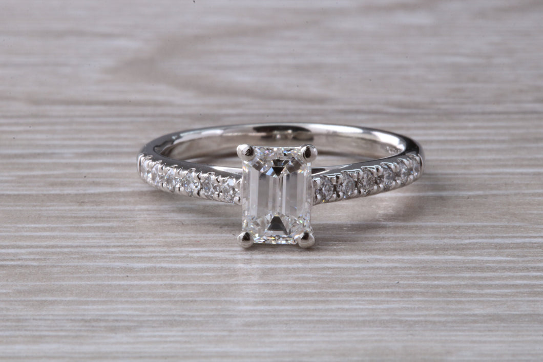 Stunning 1.25ct Moissanite Diamond and Natural Diamond set Engagement Ring