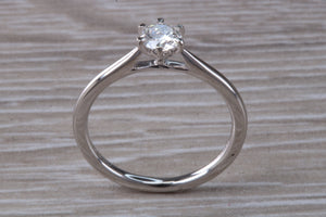 Simple and Elegant Certified Diamond set Platinum Solitaire